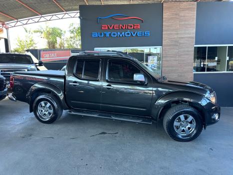 NISSAN Frontier 2.5 16V 4X4 SV ATTACK TURBO DIESEL CABINE DUPLA AUTOMTICO, Foto 1