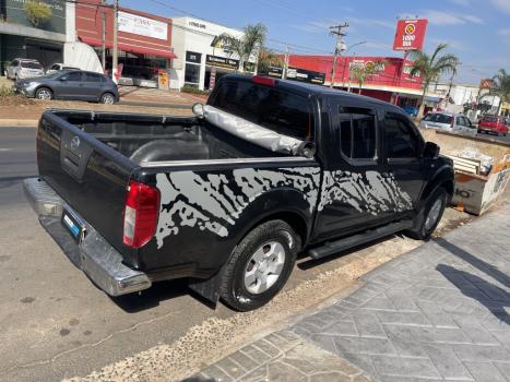 NISSAN Frontier 2.5 XE TURBO DIESEL CABINE DUPLA, Foto 4