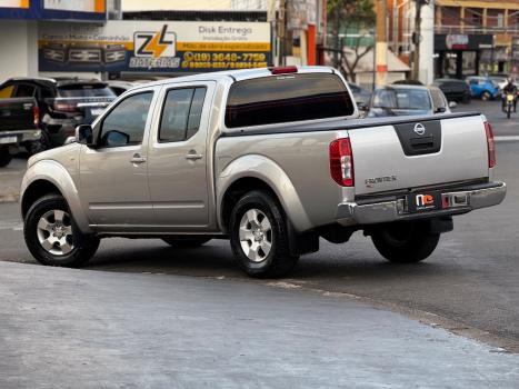 NISSAN Frontier 2.5 S 4X4 TURBO DIESEL CABINE DUPLA, Foto 3