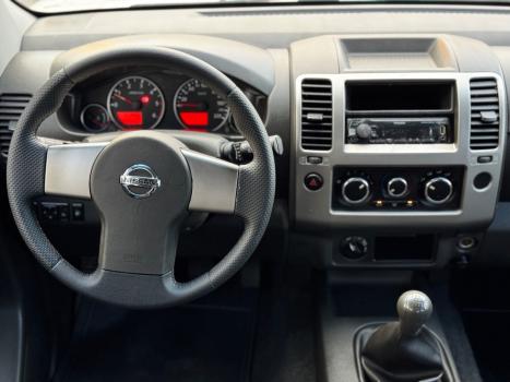 NISSAN Frontier 2.5 S 4X4 TURBO DIESEL CABINE DUPLA, Foto 8