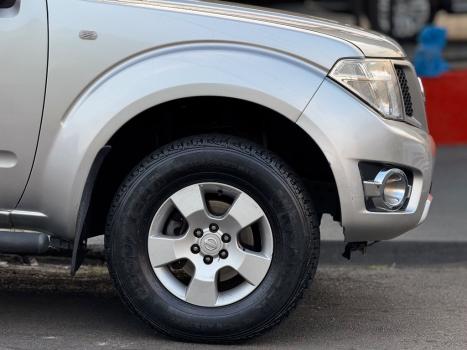 NISSAN Frontier 2.5 S 4X4 TURBO DIESEL CABINE DUPLA, Foto 11