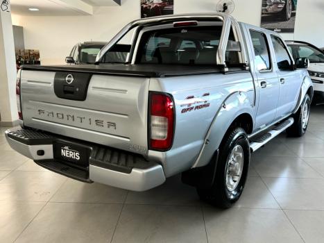 NISSAN Frontier 2.8 SE 4X4 TURBO DIESEL CABINE DUPLA, Foto 5