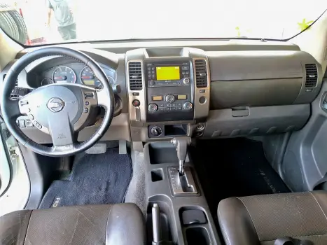 NISSAN Frontier , Foto 11