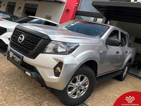 NISSAN Frontier , Foto 1