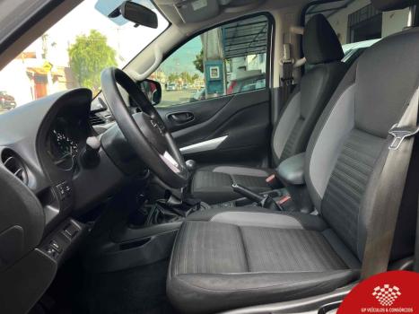NISSAN Frontier , Foto 9