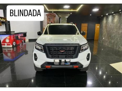 NISSAN Frontier , Foto 1