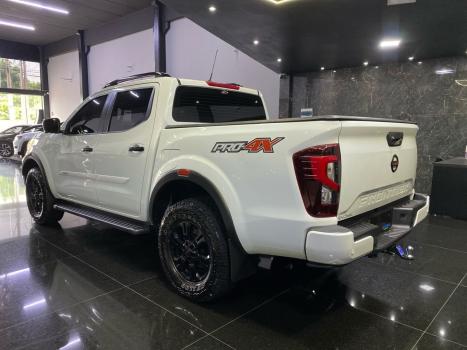 NISSAN Frontier , Foto 3