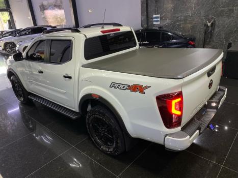 NISSAN Frontier , Foto 7