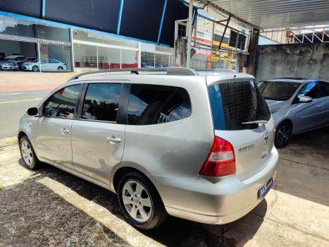 NISSAN Grand Livina 1.8 16V 4P SL FLEX AUTOMTICO, Foto 9