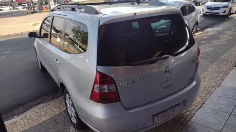 NISSAN Grand Livina 1.8 16V 4P SL FLEX AUTOMTICO, Foto 16