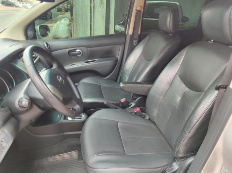 NISSAN Grand Livina 1.8 16V 4P SL FLEX AUTOMTICO, Foto 13
