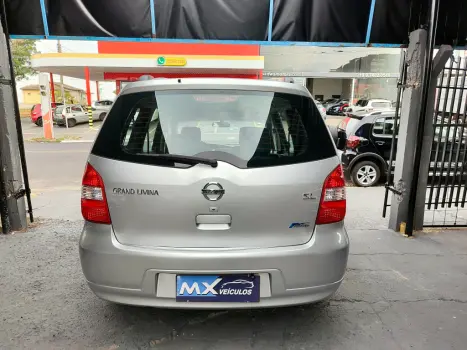 NISSAN Grand Livina 1.8 16V 4P SL FLEX AUTOMTICO, Foto 3
