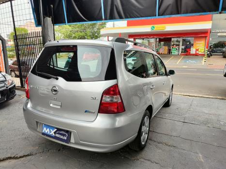 NISSAN Grand Livina 1.8 16V 4P SL FLEX AUTOMTICO, Foto 9