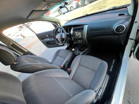 NISSAN Grand Livina 1.8 16V 4P FLEX S, Foto 8
