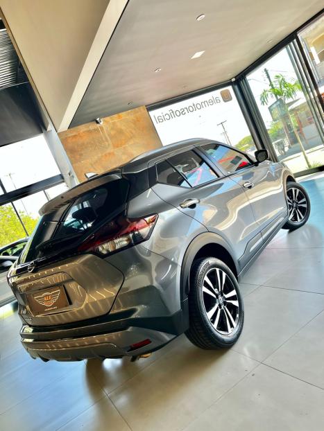 NISSAN Kicks 1.6 16V 4P FLEXSTART EXCLUSIVE XTRONIC AUTOMTICO CVT, Foto 6