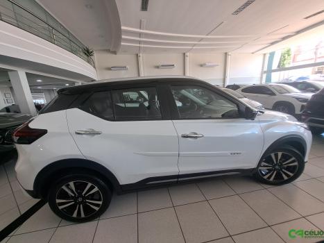 NISSAN Kicks 1.6 16V 4P FLEXSTART EXCLUSIVE XTRONIC AUTOMTICO CVT, Foto 3