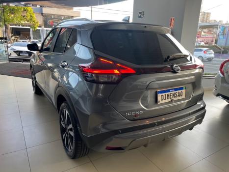 NISSAN Kicks 1.6 16V 4P FLEXSTART EXCLUSIVE XTRONIC AUTOMTICO CVT, Foto 3