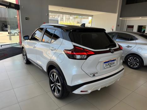 NISSAN Kicks 1.6 16V 4P FLEXSTART EXCLUSIVE XTRONIC AUTOMTICO CVT, Foto 3