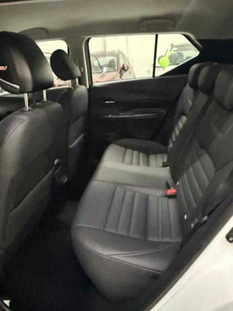 NISSAN Kicks 1.6 16V 4P FLEXSTART EXCLUSIVE XTRONIC AUTOMTICO CVT, Foto 15