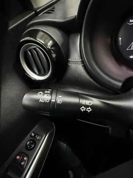 NISSAN Kicks 1.6 16V 4P FLEXSTART EXCLUSIVE XTRONIC AUTOMTICO CVT, Foto 33