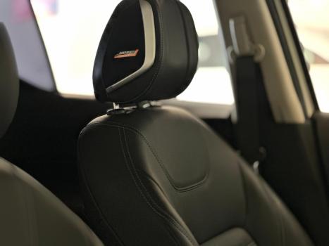 NISSAN Kicks 1.6 16V 4P FLEXSTART EXCLUSIVE XTRONIC AUTOMTICO CVT, Foto 14