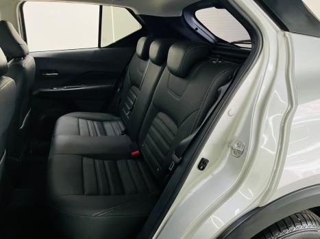 NISSAN Kicks 1.6 16V 4P FLEXSTART EXCLUSIVE XTRONIC AUTOMTICO CVT, Foto 10