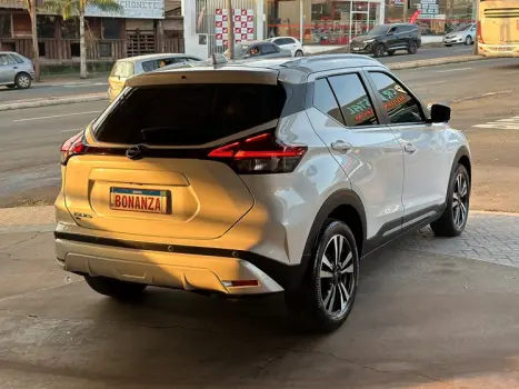 NISSAN Kicks 1.6 16V 4P FLEXSTART EXCLUSIVE XTRONIC AUTOMTICO CVT, Foto 6