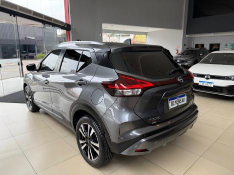 NISSAN Kicks 1.6 16V 4P FLEXSTART EXCLUSIVE XTRONIC AUTOMTICO CVT, Foto 3