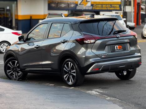 NISSAN Kicks 1.6 16V 4P FLEXSTART EXCLUSIVE XTRONIC AUTOMTICO CVT, Foto 3