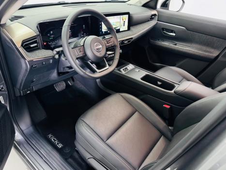 NISSAN Kicks 1.6 16V 4P FLEXSTART EXCLUSIVE XTRONIC AUTOMTICO CVT, Foto 3