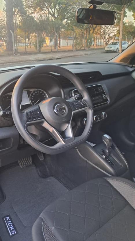 NISSAN Kicks 1.6 16V 4P FLEXSTART S DIRECT X-TRONIC AUTOMTICO CVT, Foto 2