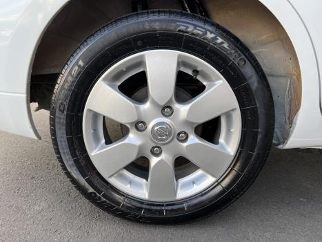 NISSAN Livina 1.6 16V 4P SL FLEX, Foto 17
