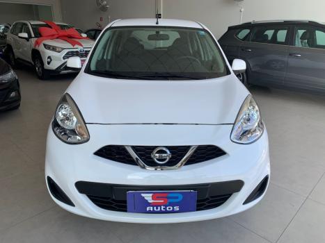 NISSAN March 1.0 12V 4P S FLEX, Foto 2