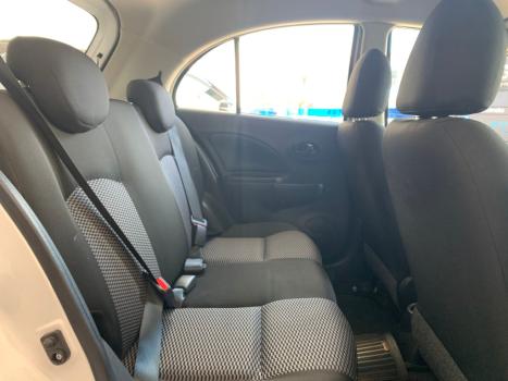 NISSAN March 1.0 12V 4P S FLEX, Foto 13