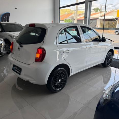 NISSAN March 1.0 12V 4P S FLEX, Foto 6