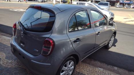 NISSAN March 1.0 16V 4P S FLEX, Foto 9