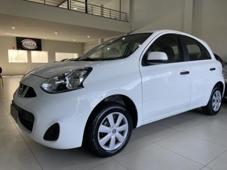 NISSAN March 1.0 16V 4P S FLEX, Foto 2