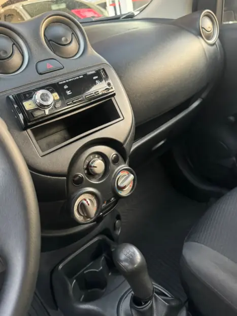 NISSAN March 1.0 16V 4P FLEX, Foto 5