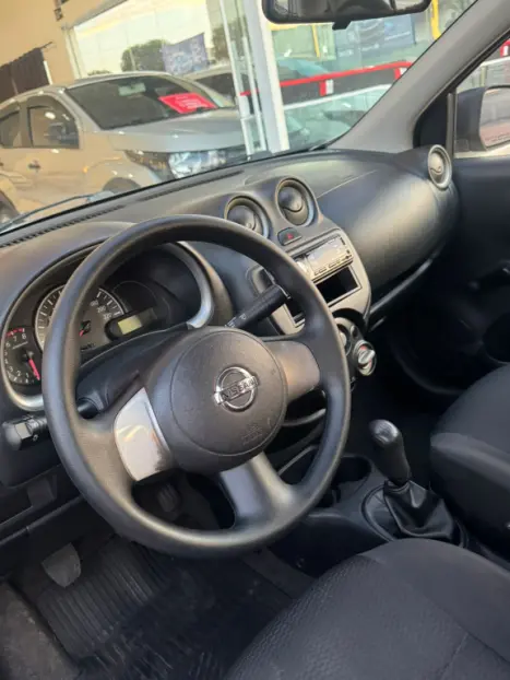 NISSAN March 1.0 16V 4P FLEX, Foto 7