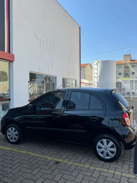 NISSAN March 1.0 16V 4P S FLEX, Foto 12