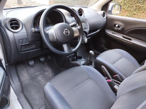 NISSAN March 1.6 16V 4P SV FLEX, Foto 8
