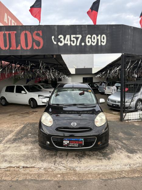 NISSAN March 1.6 16V 4P SR FLEX, Foto 4
