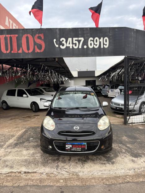 NISSAN March 1.6 16V 4P SR FLEX, Foto 6