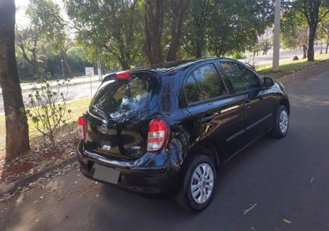 NISSAN March 1.6 16V 4P SR FLEX, Foto 10
