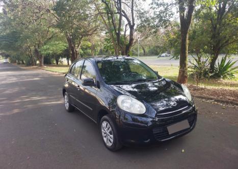 NISSAN March 1.6 16V 4P SR FLEX, Foto 11