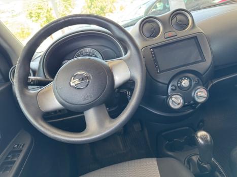 NISSAN March 1.6 16V 4P S FLEX, Foto 10