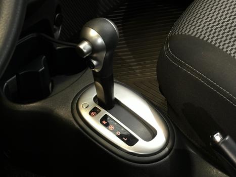 NISSAN March 1.6 16V 4P SV FLEX AUTOMTICO CVT, Foto 11