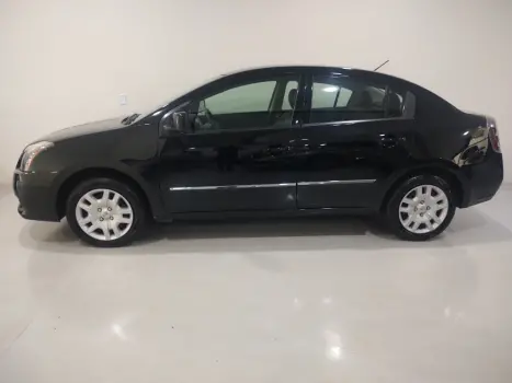 NISSAN Sentra 2.0 16V 4P FLEX, Foto 2