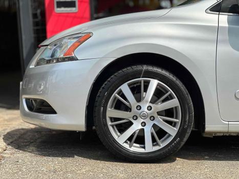 NISSAN Sentra 2.0 16V 4P SL, Foto 3