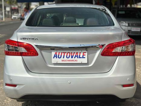 NISSAN Sentra 2.0 16V 4P SL, Foto 8